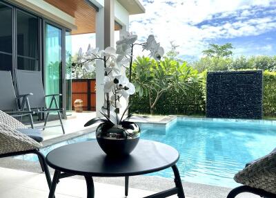 Gorgeous 3-bedroom villa, with pool view, on Bangtao/Laguna beach