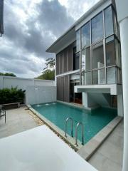 Stylish Japanese-styled villa near Bangtao