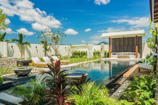 Amazing, large 4-bedroom villa, with pool view, on Bangtao/Laguna beach