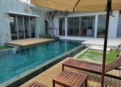 Luxury 3-bedroom villa, with pool view, on Ao Yon beach  ( + Video review)