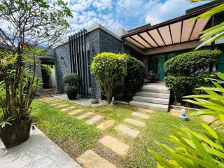 Amazing 3-bedroom villa, with pool view in Baan Bua Modern Zen project, on Nai Harn beach