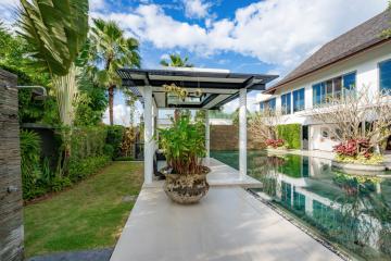 Comfortable, large 5-bedroom villa, with pool view in The Lake House project, on Bangtao/Laguna beach