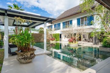 Comfortable, large 5-bedroom villa, with pool view in The Lake House project, on Bangtao/Laguna beach