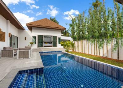 Cozy 4-bedroom villa, with pool view, on Rawai beach