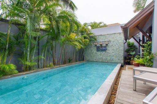 Stylish 3-bedroom villa, with pool view in Onyx project, on Nai Harn beach