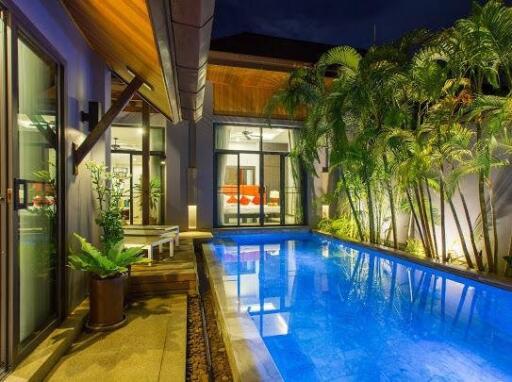 Stylish 3-bedroom villa, with pool view in Onyx project, on Nai Harn beach