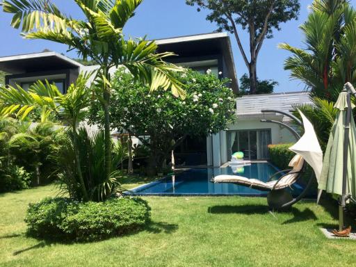 Stunning 3-bedroom villa, with pool view and near the sea in Baan Yamu project, on Point Yamu beach