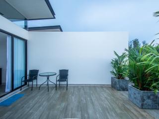 Luxurious 3-bedroom villa, with urban view in Laguna Park project, on Bangtao/Laguna beach