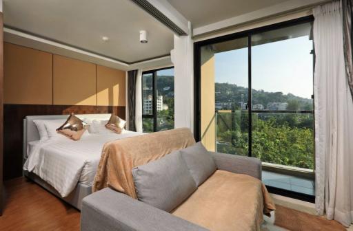 Stylish 1-bedroom apartments in Aristo project, on Surin Beach beach