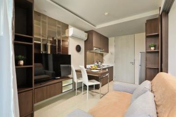 Stylish 1-bedroom apartments in Aristo project, on Surin Beach beach