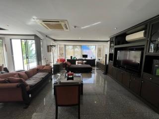 Baan Rimpha - Condo in Pattaya