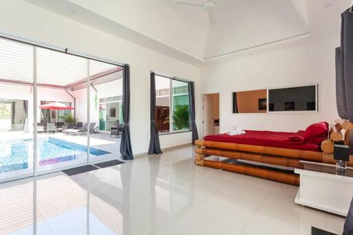 Pool Villa in Huay Yai