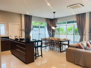 House For sale 3 bedroom 190 m² with land 414 m² in Baan Panalee, Pattaya