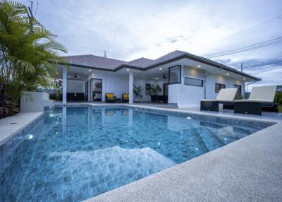 Mali Vista: New Great Quality 3 Bedroom Pool Villas – New Development