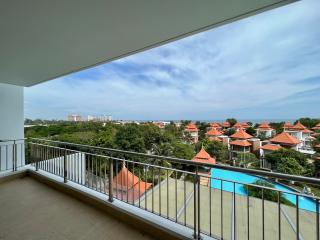 Boathouse: 2 Bedroom Condo With Sea View