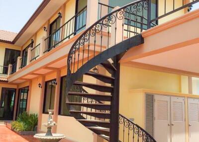 Freestanding Toscana Style 3 Bedroom House - Hua Hin Soi 102