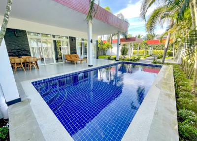 Newly Renovated 4 Bedroom Pool Villa