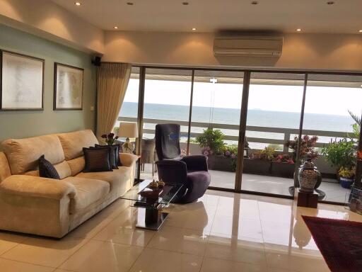 1 Bedroom Condo in Grand Condotel Jomtien C010815