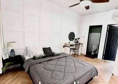 413.20 SQ.M Renovated Dormitory for Sale Near Khuang Sing Intersection