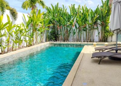 Balinese 3-Bed Pool Villa in Thalang