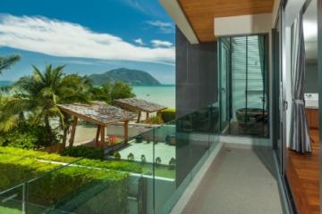 Modern Beachfront Villa In Rawai RAW32