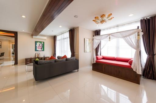 202 ตรม., 4 ห้องนอน บ้าน ราคา ฿ 14,300,000