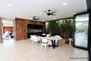 Contemporary Villa For Sale In Chalong
