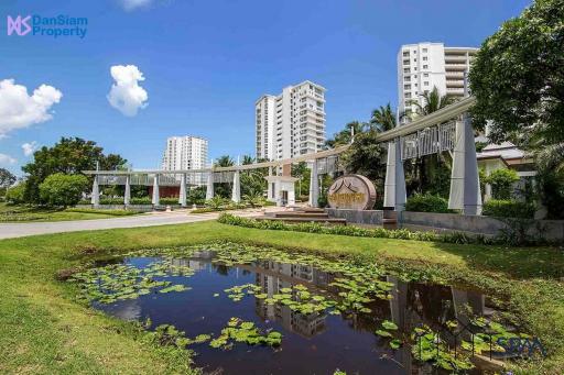 Sea View Beachfront Condo in Hua Hin at The Boathouse