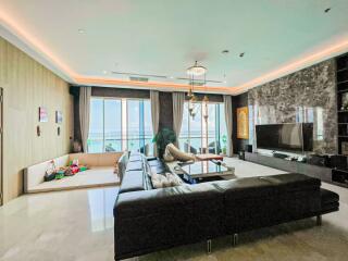 The Palm Wongamat Beach  Penthouse