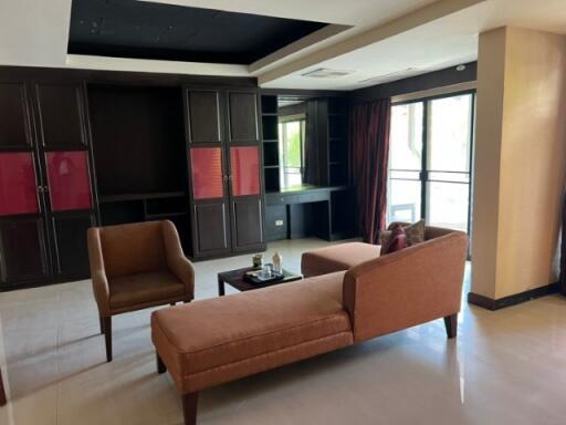 Grand Condo