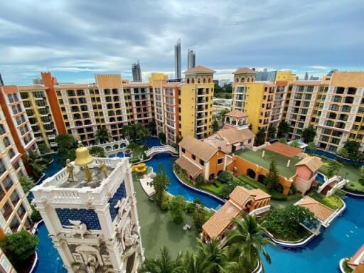 Venetian Signature Condo Resort Pattaya