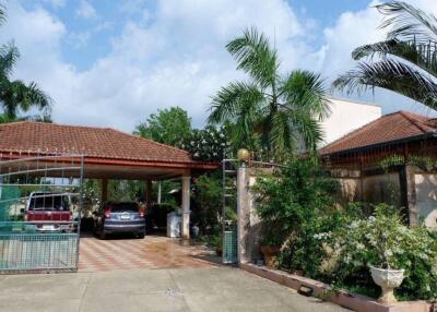 Siam Country Club House For Sale