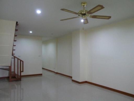 Townhouse for sale at North Pattaya