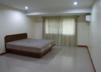 Townhouse for sale at North Pattaya