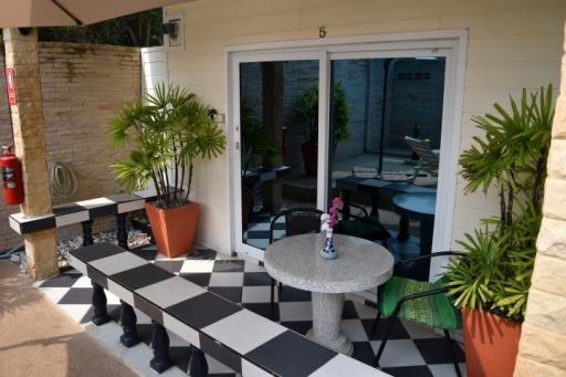 Guesthouse for sale at Jomtien Pattaya