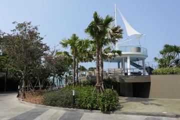 Del Mare Beachfront Condominium