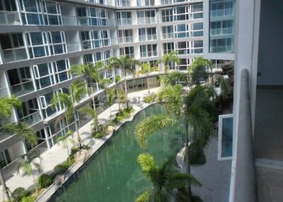 Centara Avenue Residence&Suites