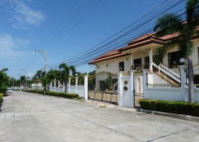 Grange Park Villas East Pattaya