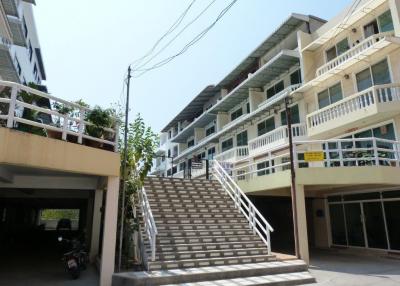 Apartment for sale on Pratumnak Pattaya