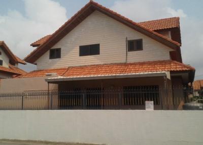 House for sale Ek Mongkol Pattaya