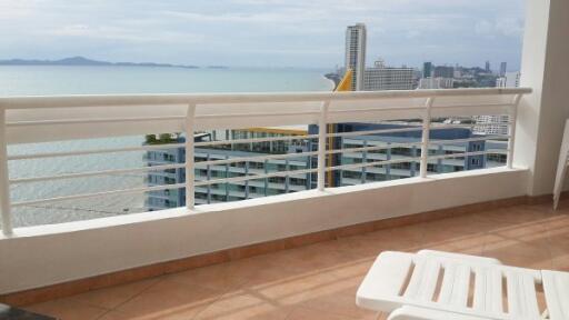 Jomtien Duplex Penthouses