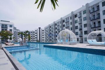 2 Bedrooms Condo in Arcadia Beach Resort South Pattaya C010609