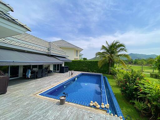 Golf Course 2.5 Bed Pool Villa For Sale on Black Mountain Golf Club