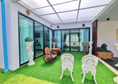 2 Bedrooms House in Park Village East Pattaya H010820