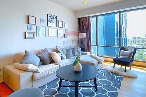 Hyde Sukhumvit 13 - Modern 2 Bedroom Apartment on High Floor