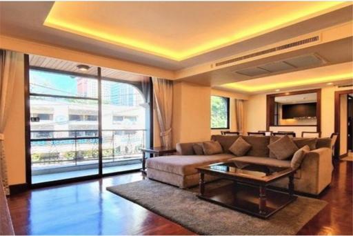 For rent pet friendly 3bedrooms in Soi Ruamrudee BTS Ploenchit - 920071001-10537