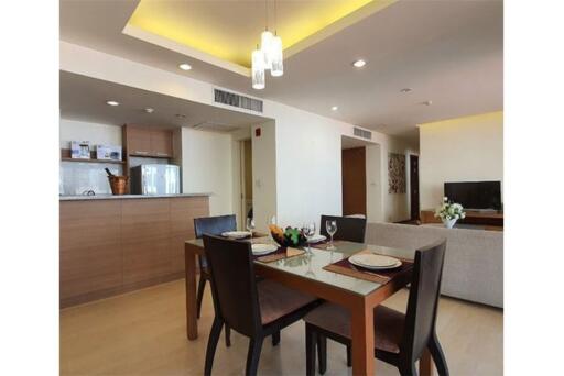 Modern 2bed Low Rise Apartment in Prime Location, Steps from BTS Ploenchit! - 920071001-10525