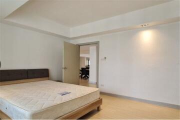 For Rent: Newly Renovated 3-Bedroom Apartment on Sukhumvit 19,