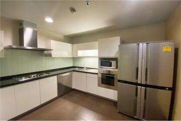 FOR RENT Pet friendly 3 bedrooms with balcony Sukhumvit 55 - 920071001-10370