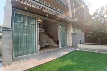 For sale with tenant townhouse with private pool in Sukhumvit 49.